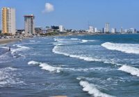 Realizan SEDEMA y ayuntamientos limpieza de playas de para Semana Santa